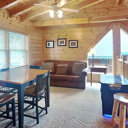 Misty Mountain Hideaway Apartman Pigeon Forge Kültér fotó