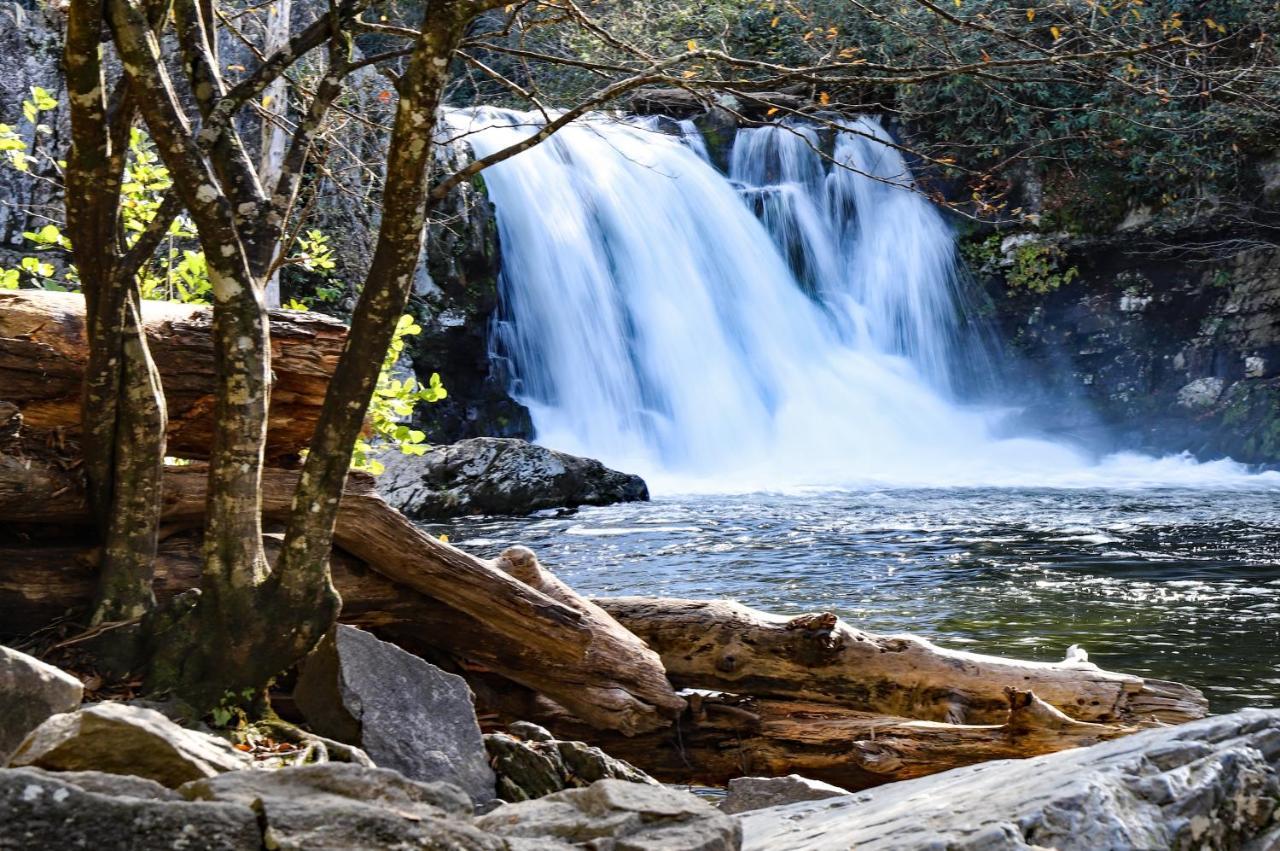 Misty Mountain Hideaway Apartman Pigeon Forge Kültér fotó
